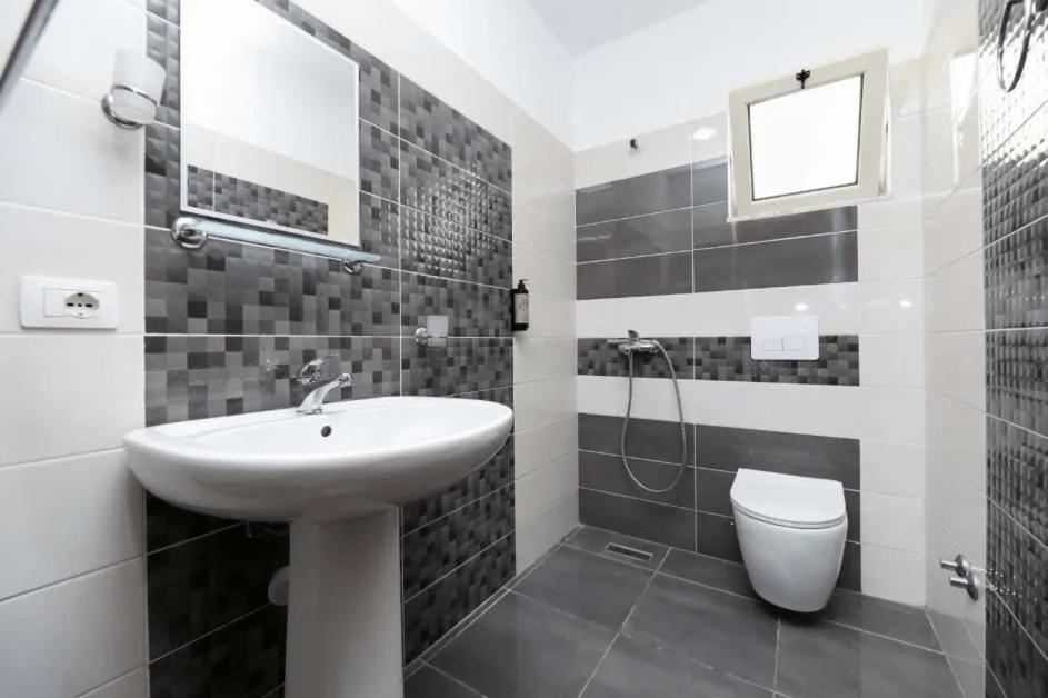 Vila Agolli Vlorë Exteriér fotografie