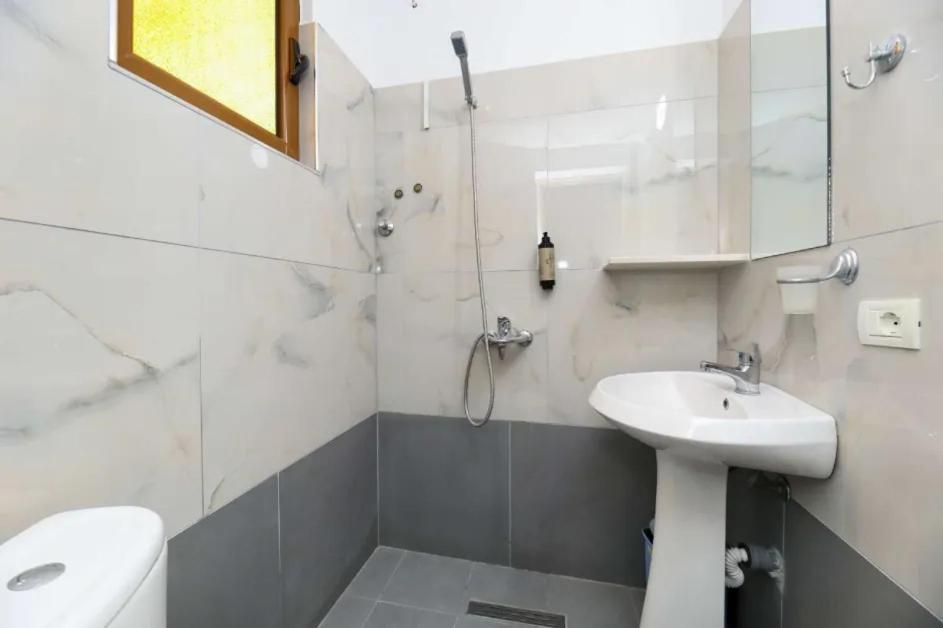 Vila Agolli Vlorë Exteriér fotografie